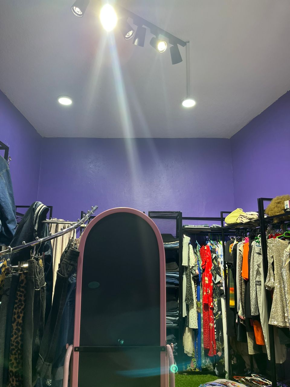 picture of inside boutique